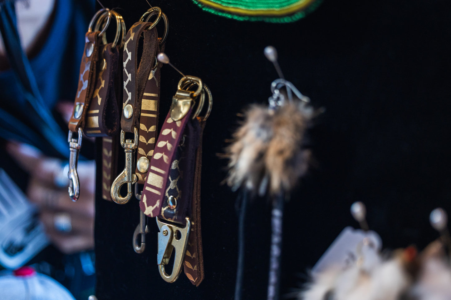 Keffiyeh Swivel Clip Leather Keychain