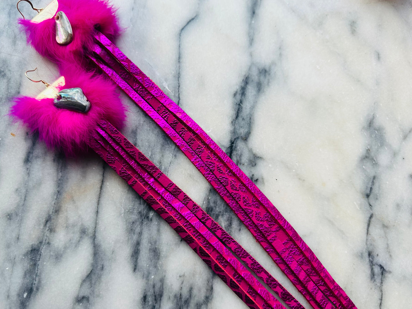 Gugwe’et - to be soft - keffiyeh earrings