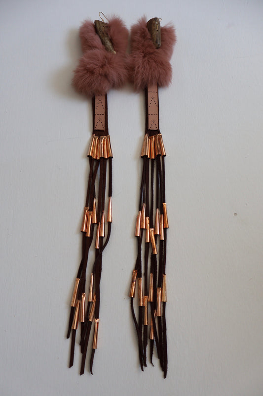 g̱anoots'its - neither man nor woman (Deer Antler)